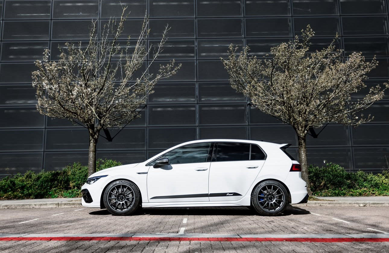 Llantas Racingline Cup Edition 18 x 8.5 - 5x112 ET45 - Gunmetal