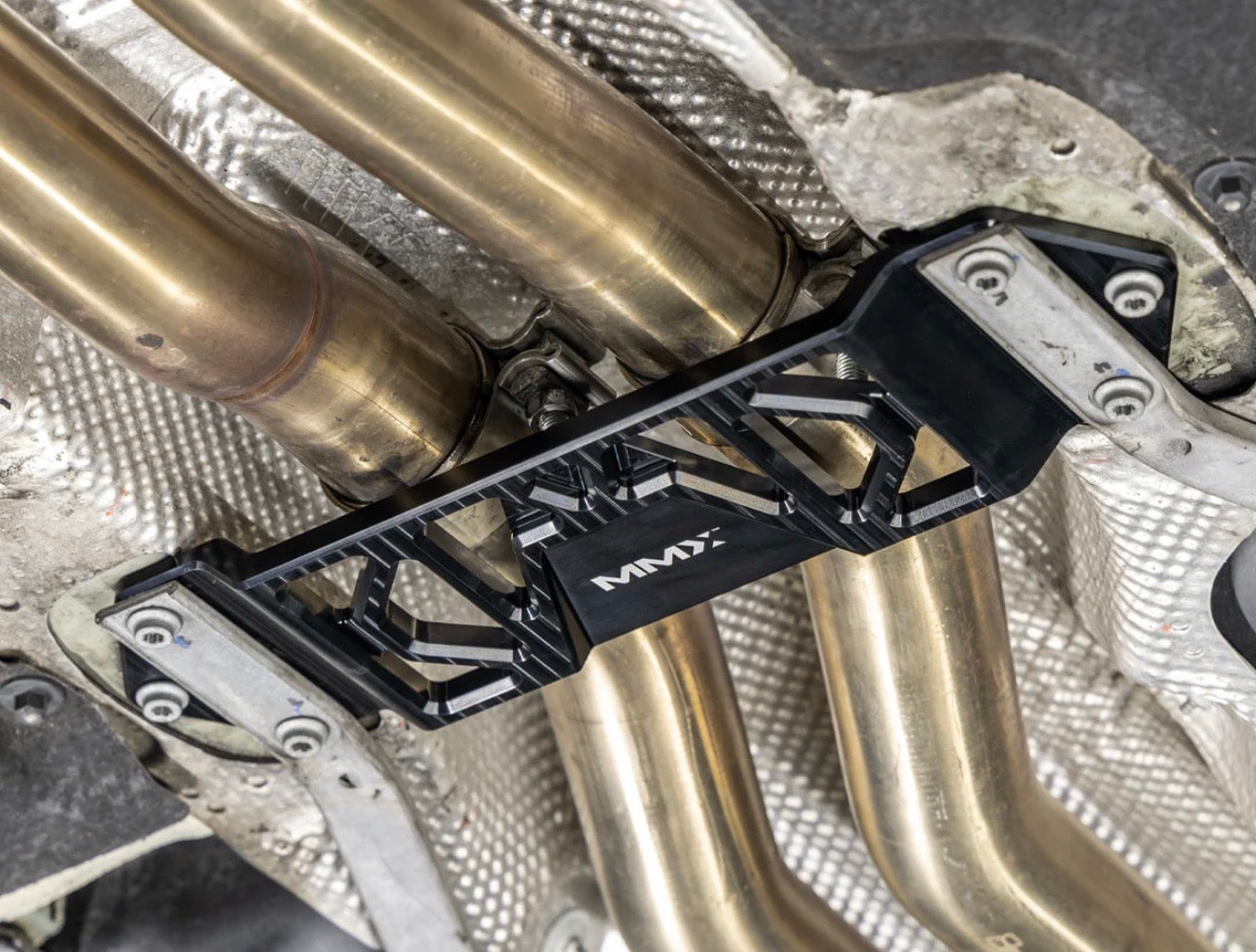 Barra de refuerzo inferior central MMX para BMW M2 / M2 Competition / M3 F80 y M4 F8x