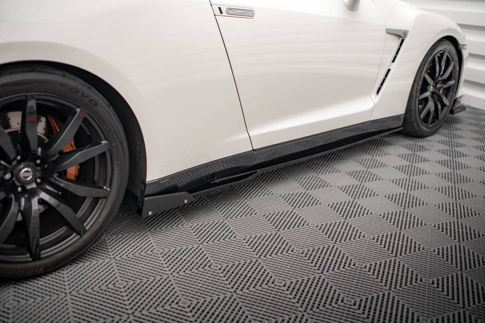 Taloneras + flaps maxton Nissan Gtr R35 2011/16
