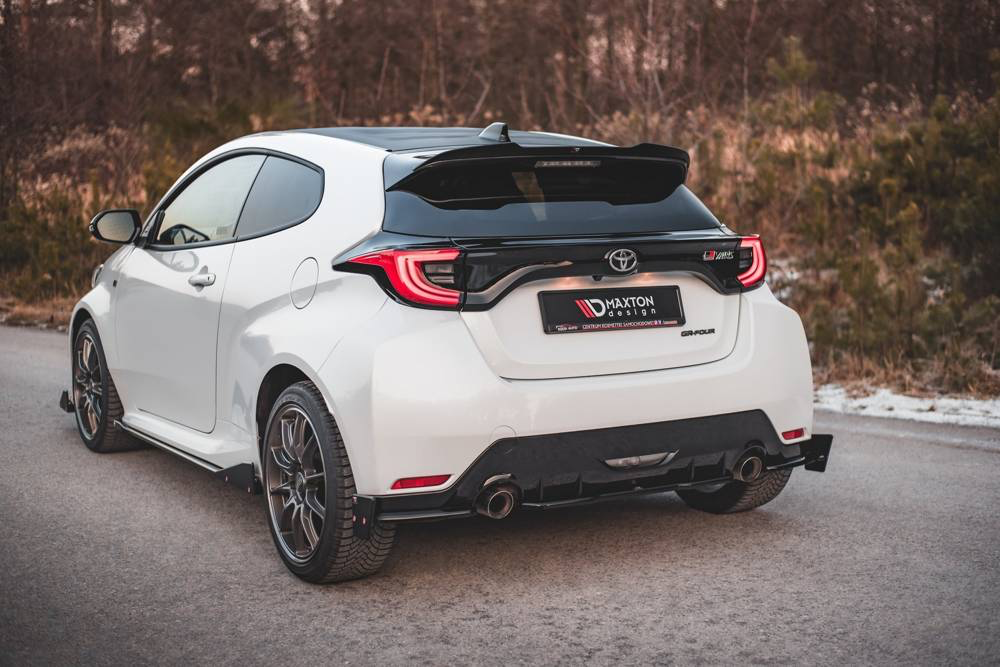 Añadido lateral difusor Maxton V2 + flaps Toyota Gr Yaris 2020-