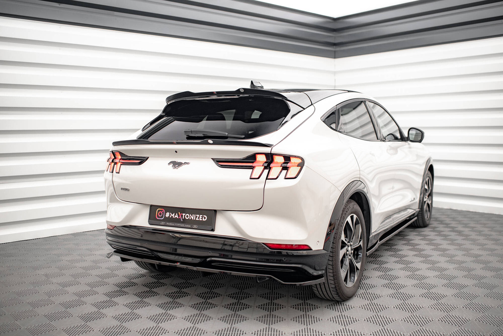 SET PIEZAS MAXTON FORD MACH-E 2020-