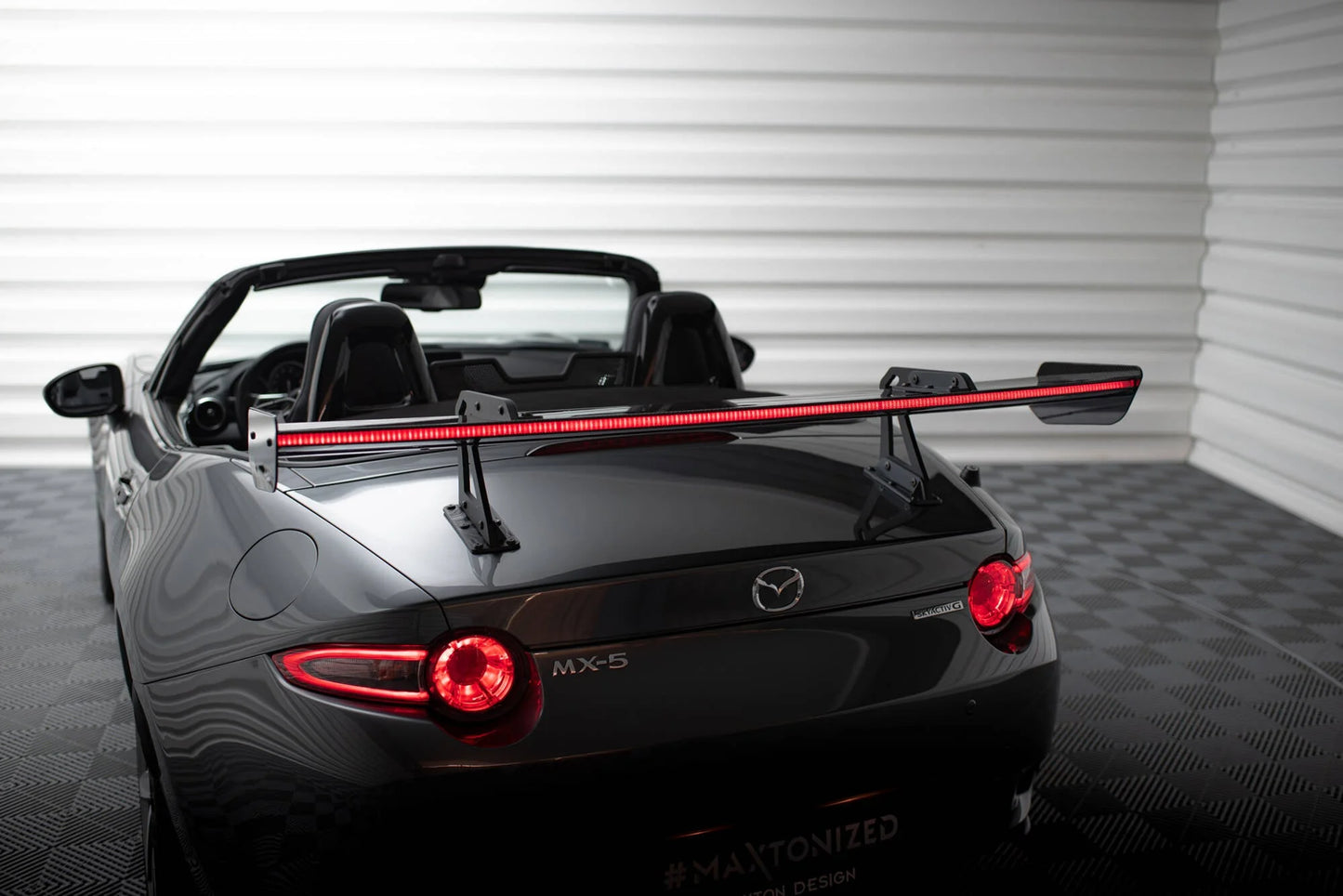 Aleron Carbono Swan + led Maxton Mazda MX-5 ND (Mk4) 2015 - 2024