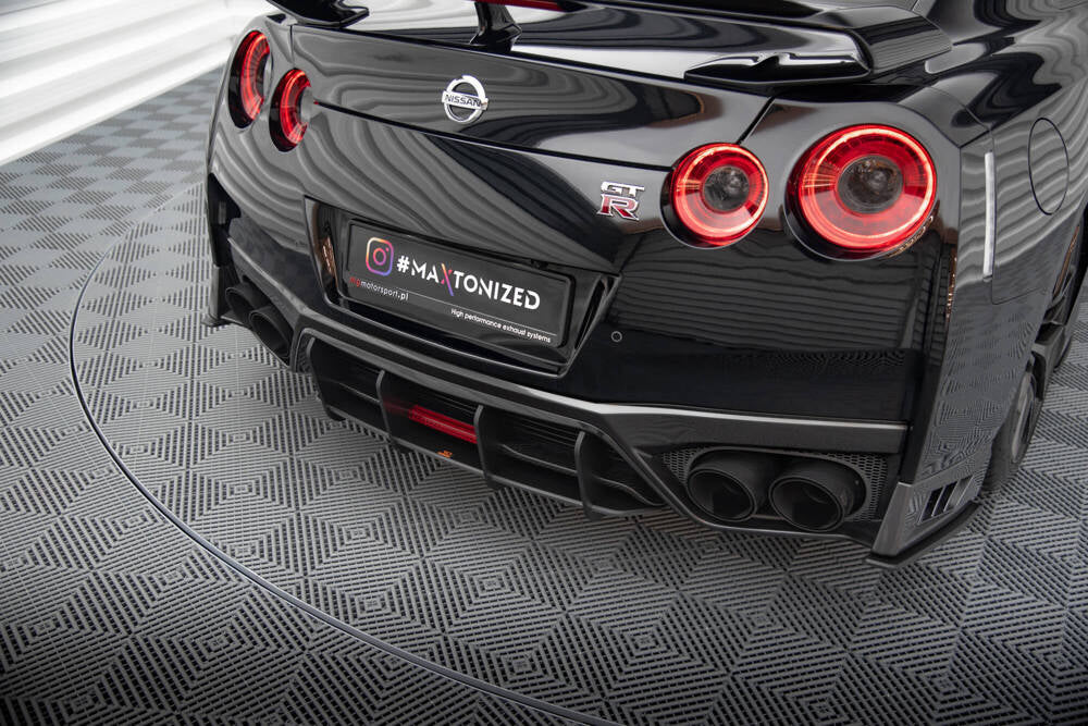 Añadido difusor maxton Pro Nissan Gtr R35 2016/2022