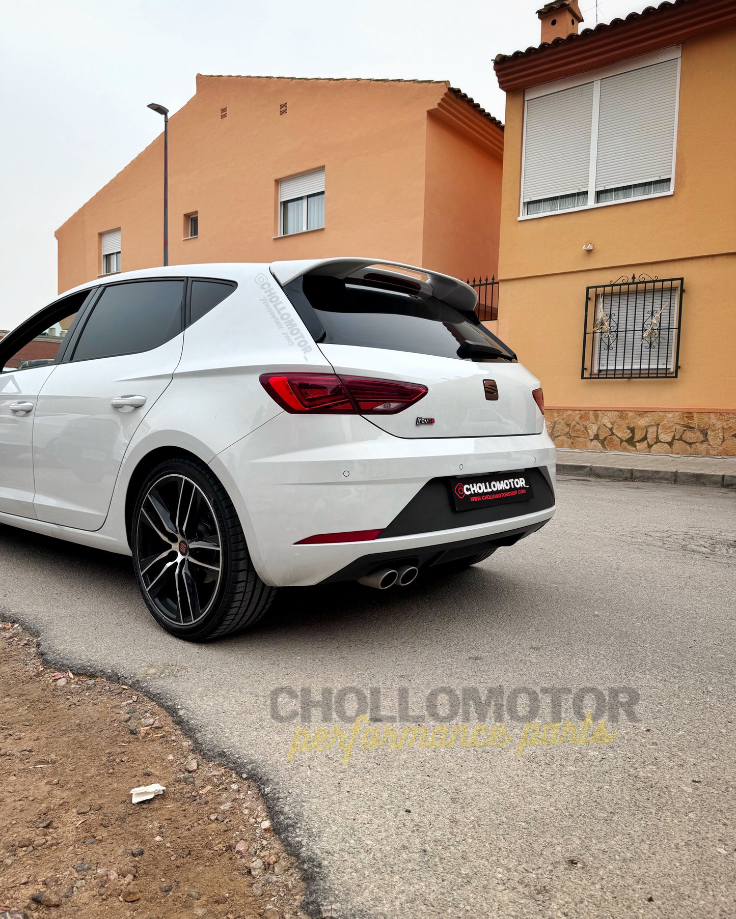 Aleron Cupra R seat leon mk3
