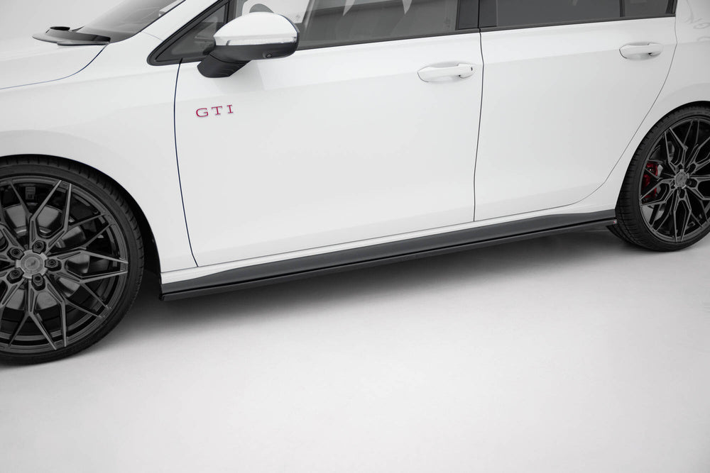 Taloneras Maxton V1 Golf Mk8 GTI / GTE / GTI Clubsport / GTD / R-Line  2020-