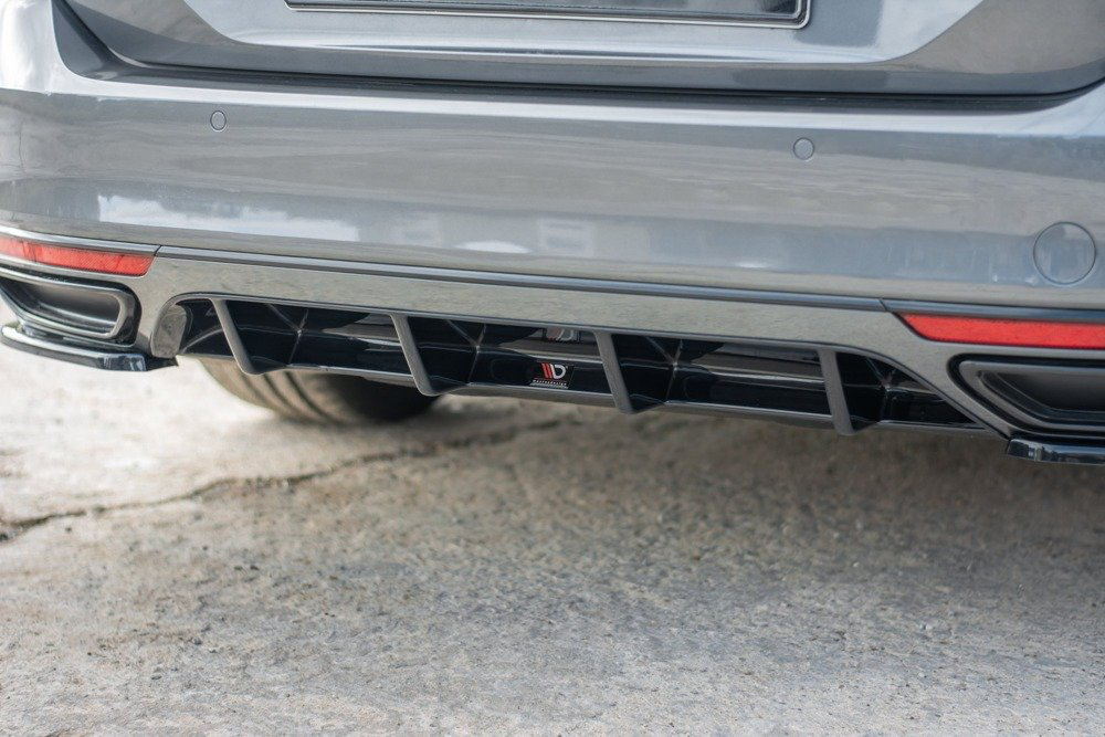 Añadido Difusor Maxton Volkswagen Passat R-Line B8 2015-2019
