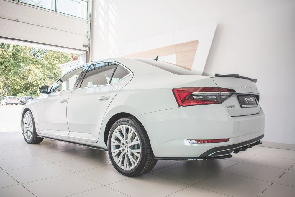 Taloneras Maxton Skoda Superb Mk3 2019 -