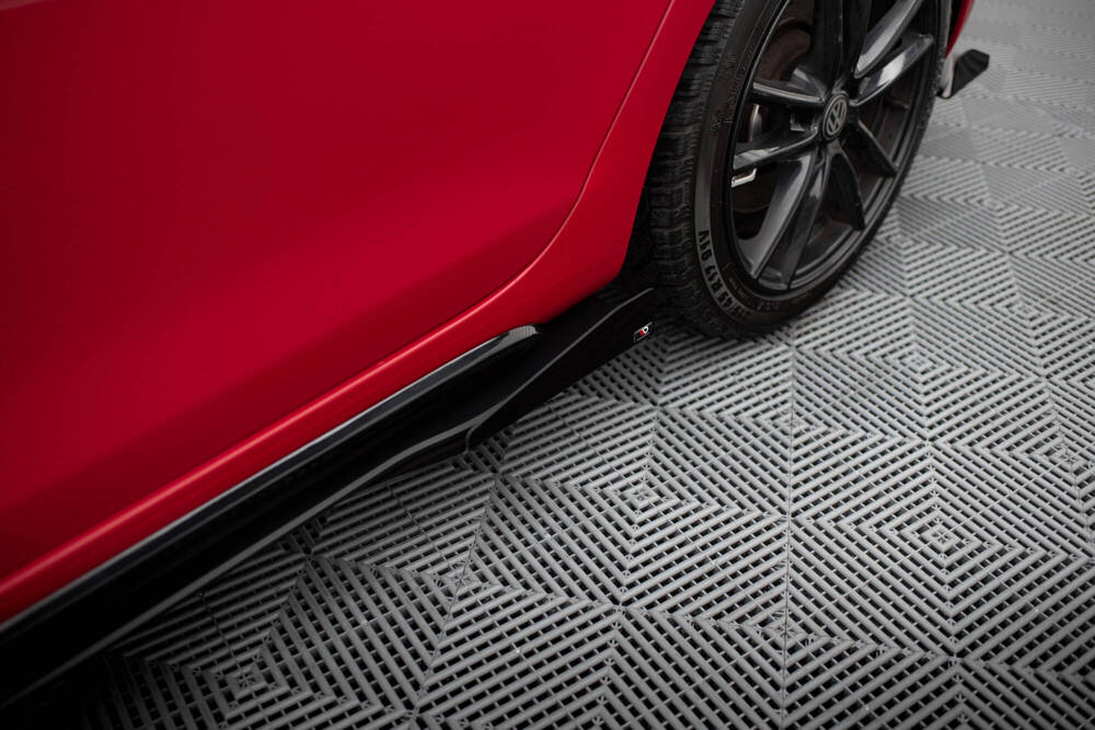 Taloneras + flaps Maxton Golf mk6 Gti