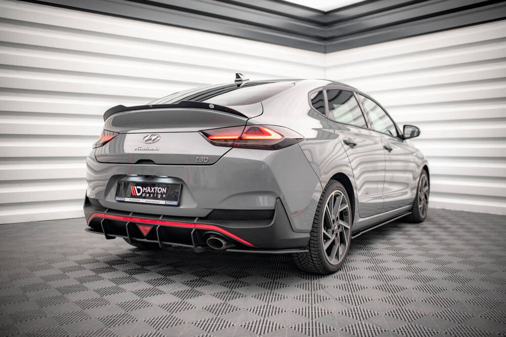Añadido Difusor Maxton Hyundai i30 Nline fastback