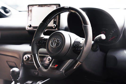 Volante de carbono TOM’S Racing 45100-TPA16 para Toyota GR Yaris