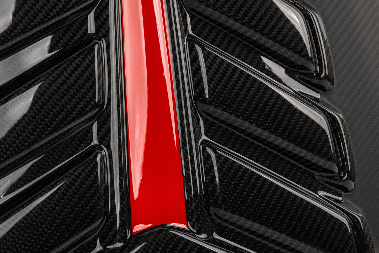 Tapa de motor de fibra de carbono APR para Audi RSQ8 / Lamborghini Urus / Cayenne 4.0T