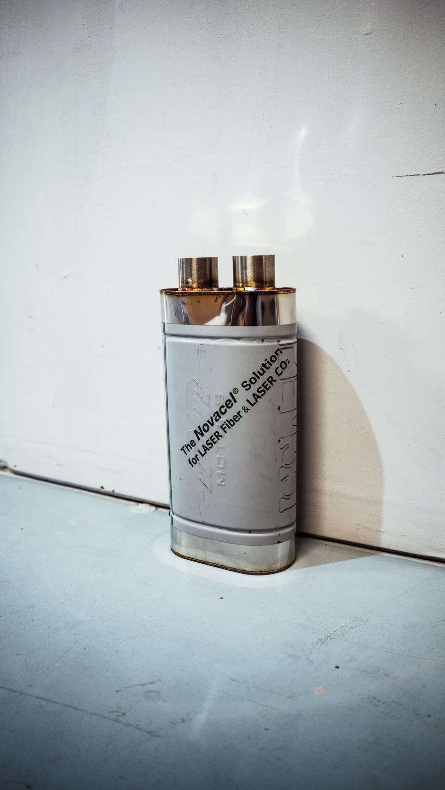Silenciador Ovalado con embossing V1