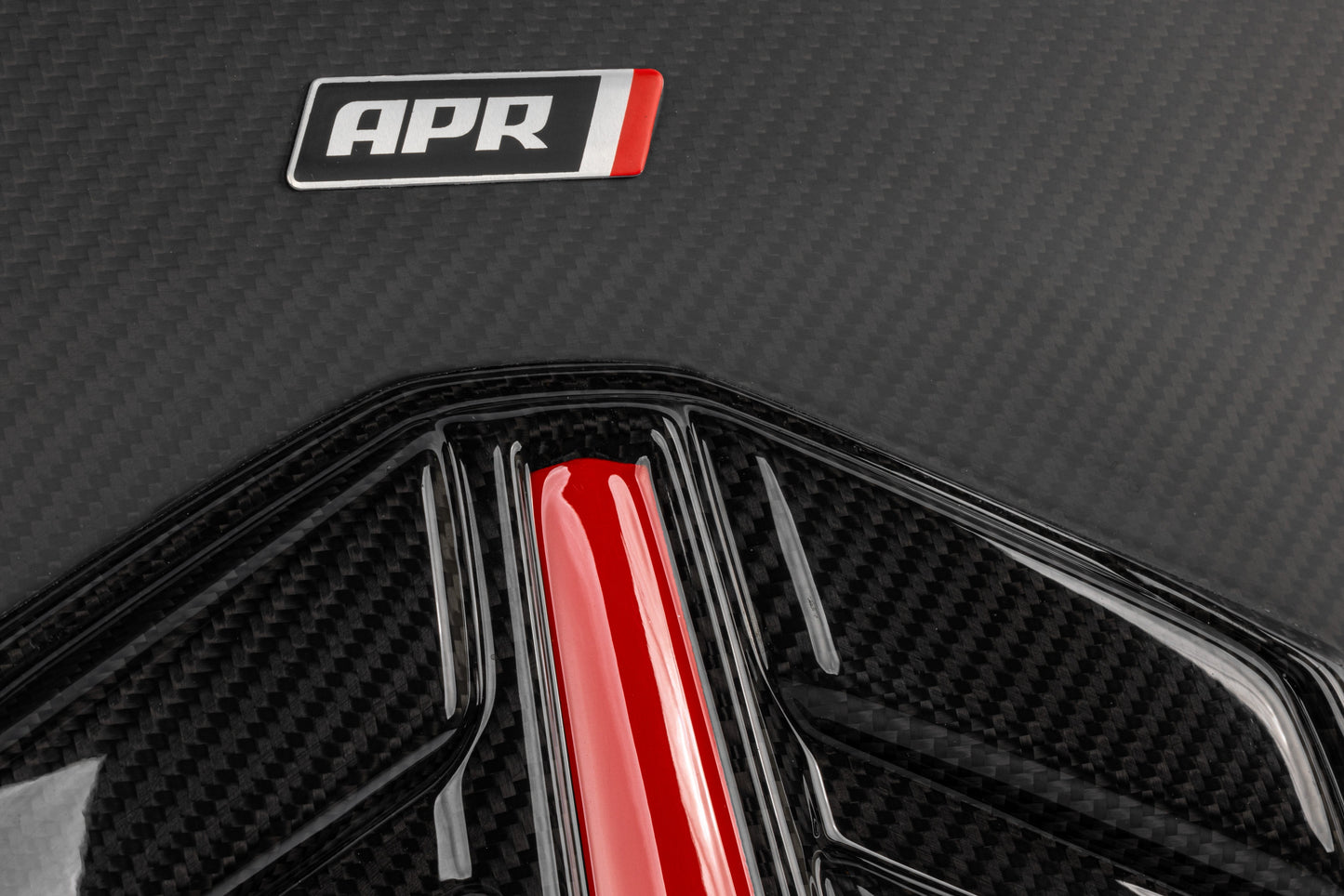 Tapa de motor de fibra de carbono APR para Audi RSQ8 / Lamborghini Urus / Cayenne 4.0T