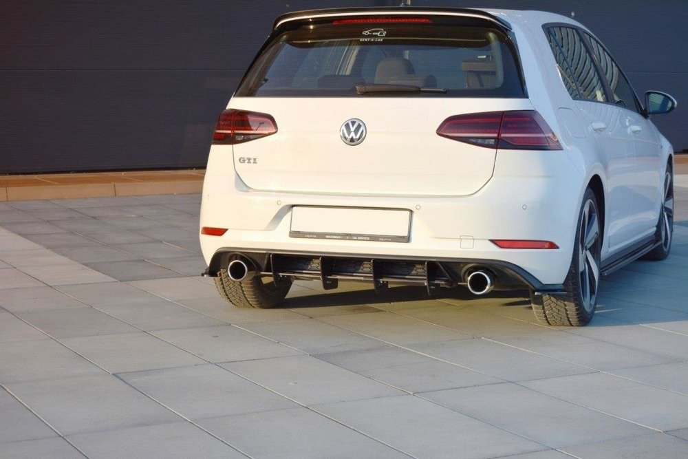 Añadido Difusor Maxton Golf mk7 GTI 2017/20