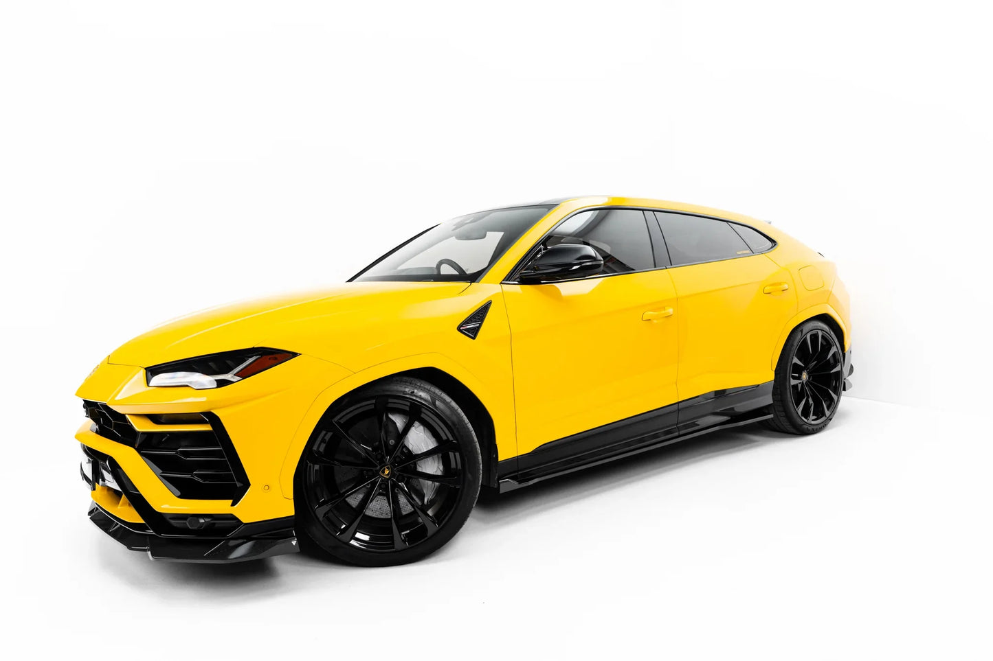 Taloneras Maxton Carbono prepeg Lamborghini Urus 2018/24