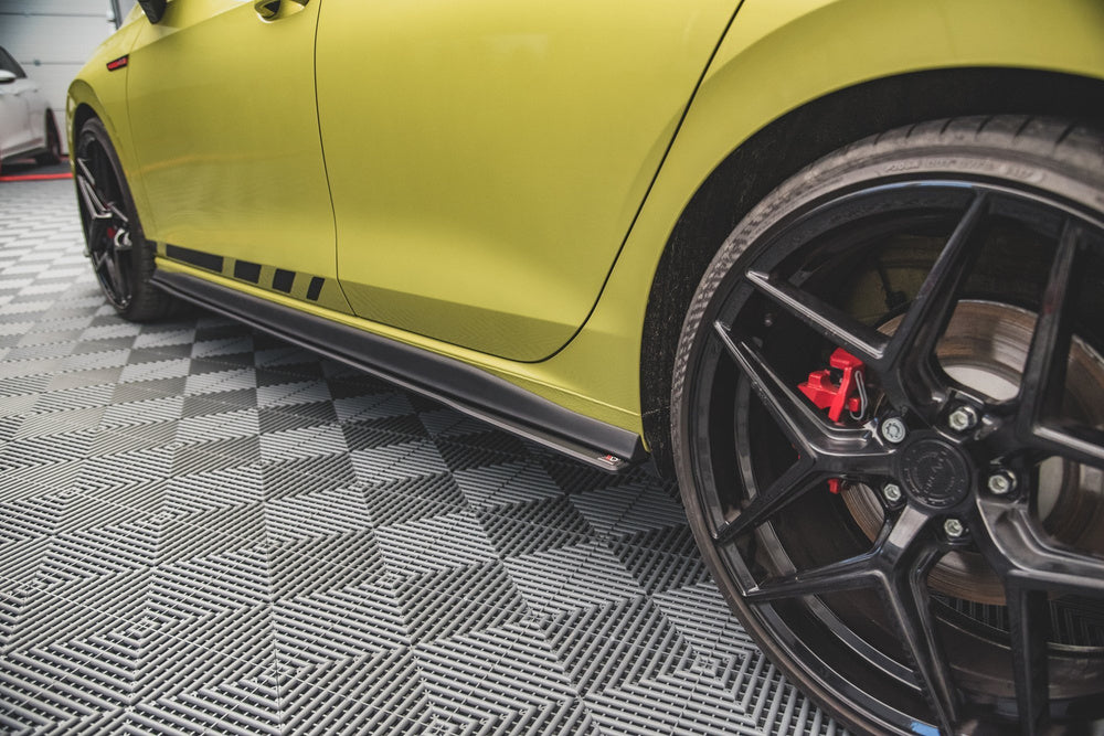Taloneras Maxton Pro Golf Mk8 GTI / GTE / GTI Clubsport / GTD / R-Line  2020-
