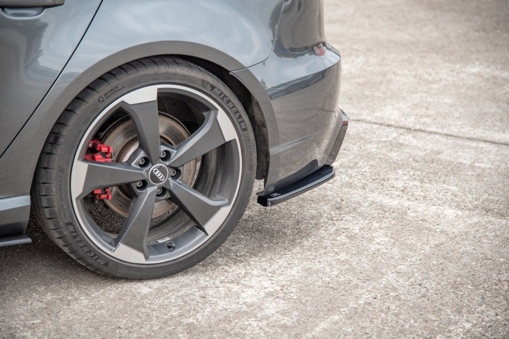 Añadido lateral difusor Maxton V2 Audi RS3 8V Sportback 2015/16