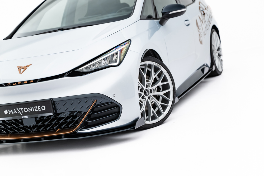 Lip Maxton Pro + flaps Cupra Born 2021-