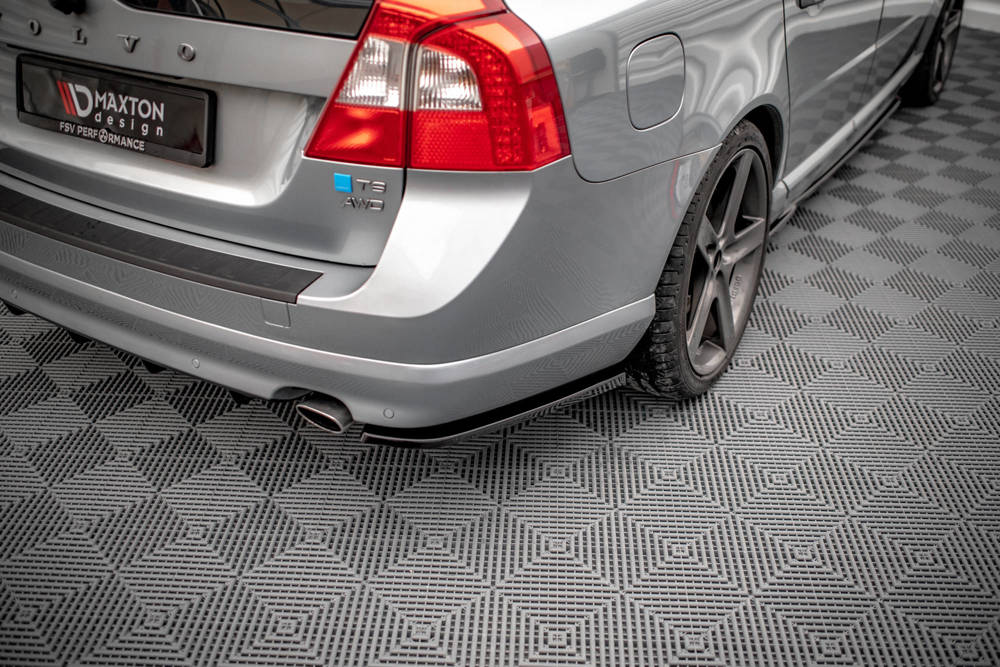 Añadido lateral difusor Maxton Volvo V70 2007-2013