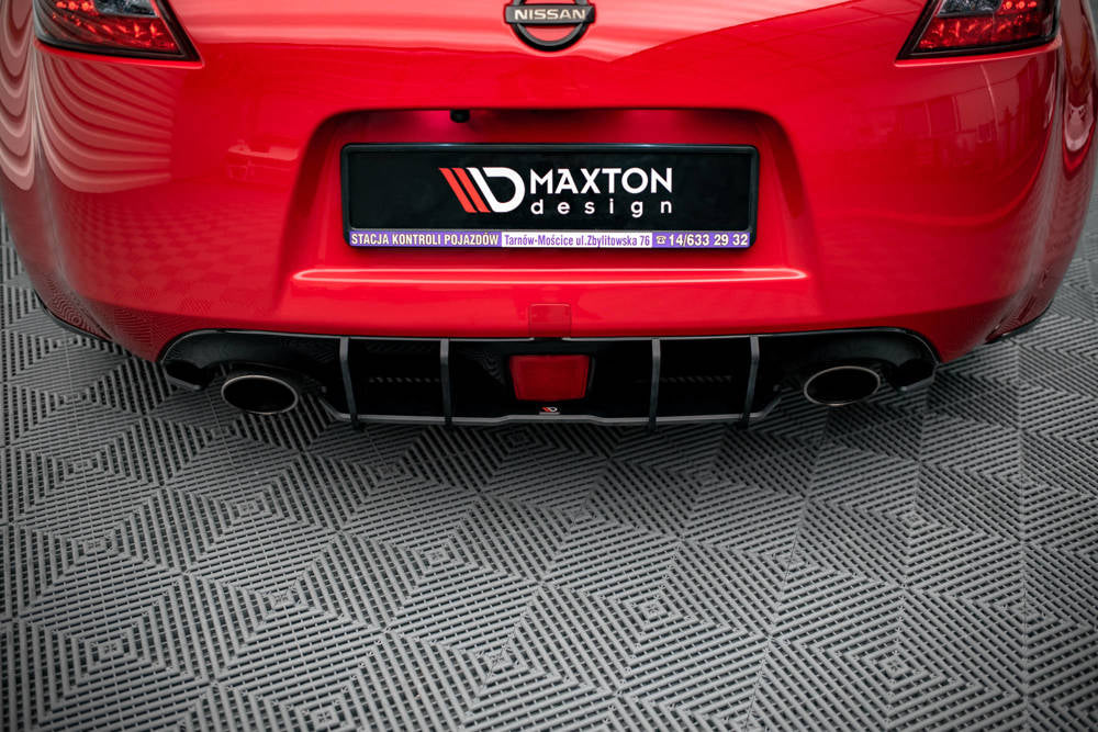 Añadido difusor maxton Nissan 370Z 2009/2020