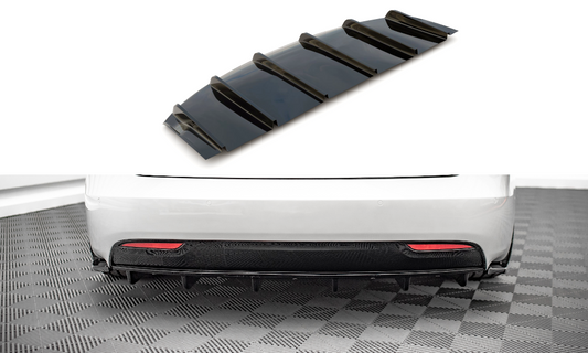 Añadido difusor Maxton Tesla Model S 2016 - 2020