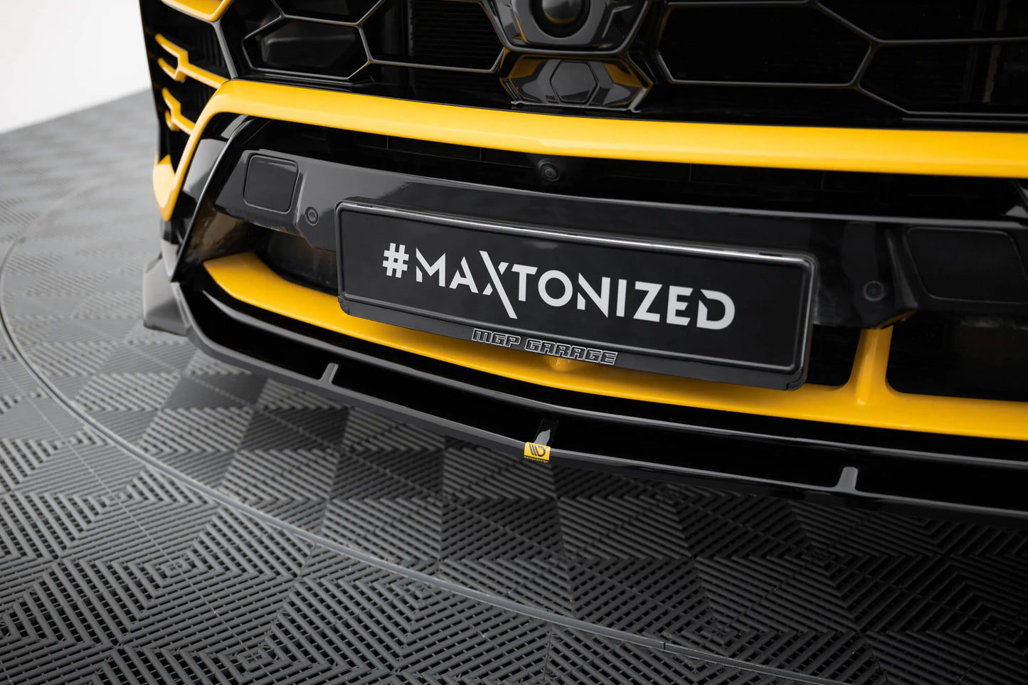 Lip Maxton Carbono prepeg Lamborghini Urus 2018/24
