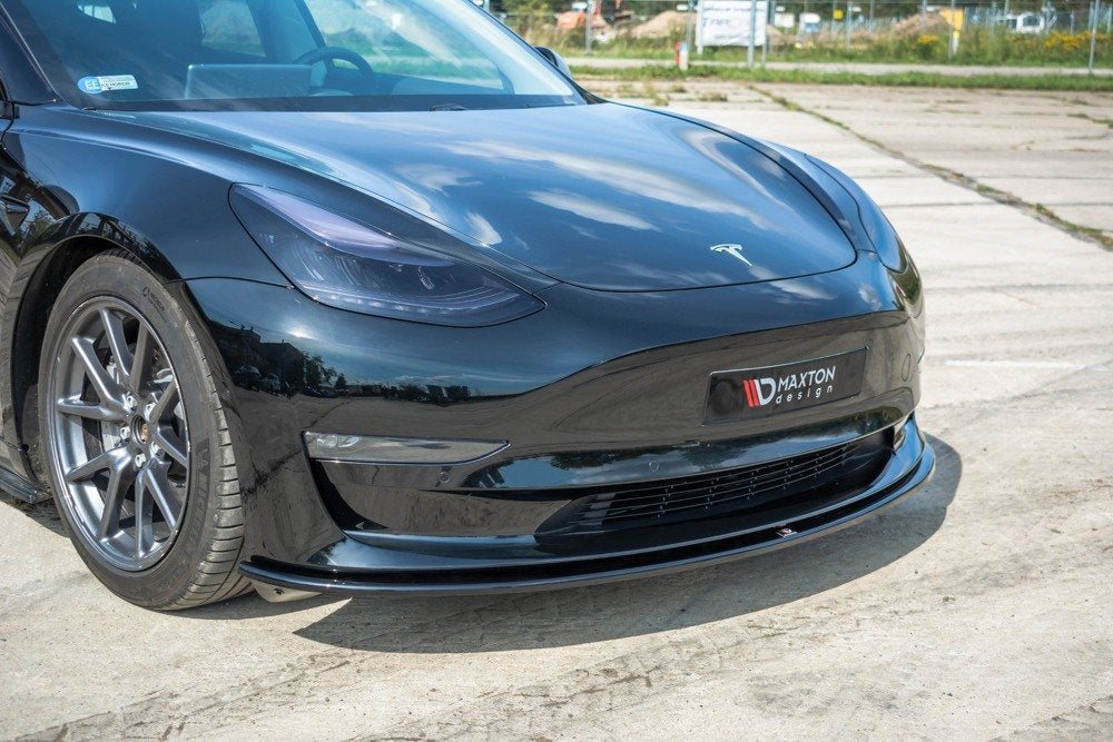 Lip Maxton Tesla Model 3 2017 - 2023
