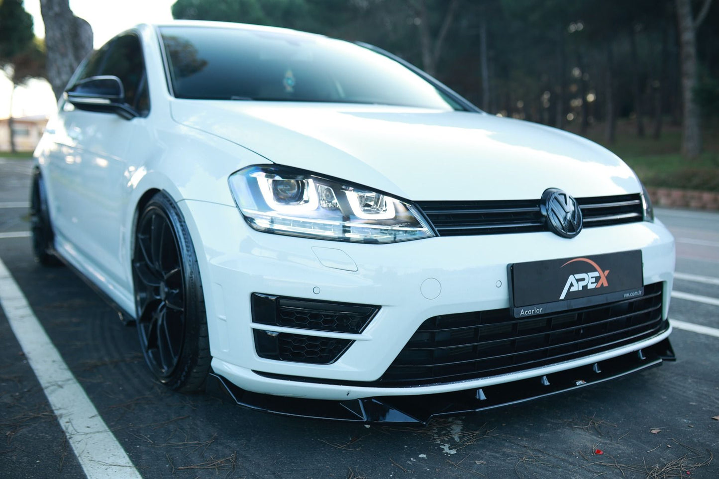 Lip Apex Golf mk7 R / Rline 2013/16