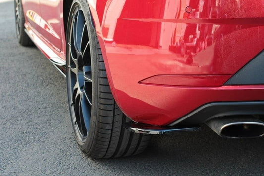 Añadido lateral difusor Maxton V1 Seat Leon Cupra mk3 2017/20