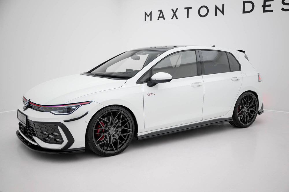 Taloneras Maxton V1 Golf Mk8 GTI / GTE / GTI Clubsport / GTD / R-Line  2020-