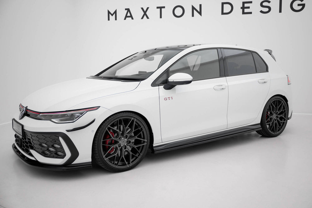 Taloneras Maxton V4 Golf Mk8 GTI / GTE / GTI Clubsport / GTD / R-Line  2020-