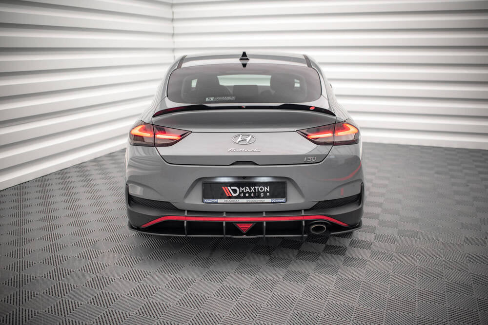 Añadido Difusor Maxton Hyundai i30 Nline fastback