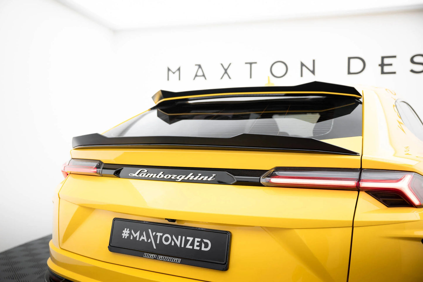Aleron Inferior Maxton Lamborghini Urus 2018/24
