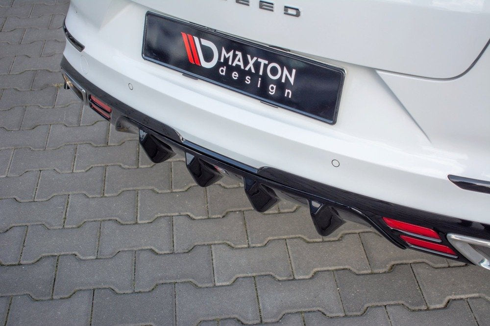 Añadido Difusor Maxton Kia ProCeed GT Mk1 2019/22