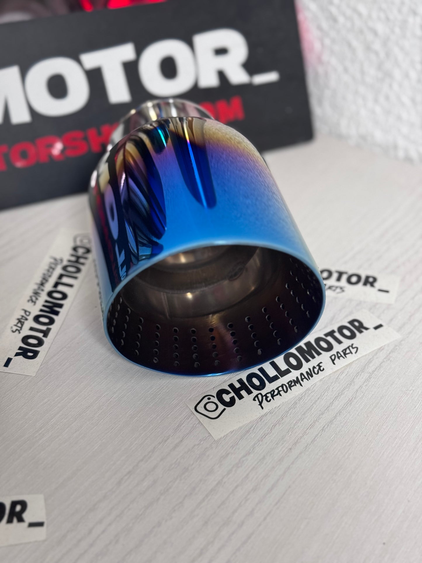 Cola escape individual burned titan