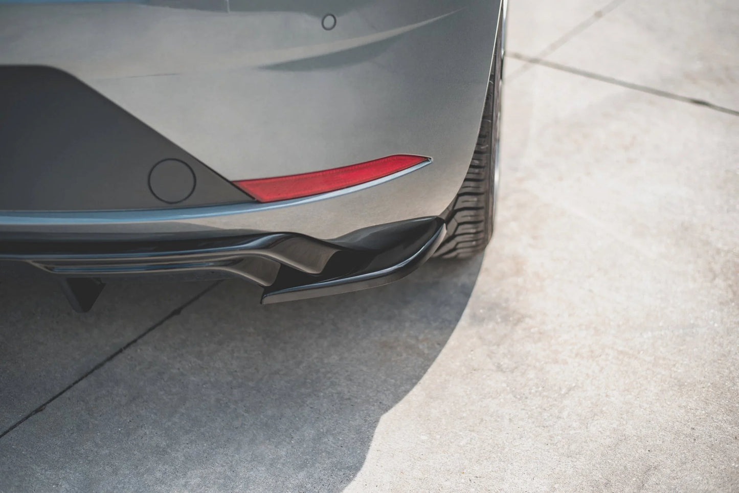 Añadido lateral difusor Maxton Seat Leon mk3 Fr 2017/20