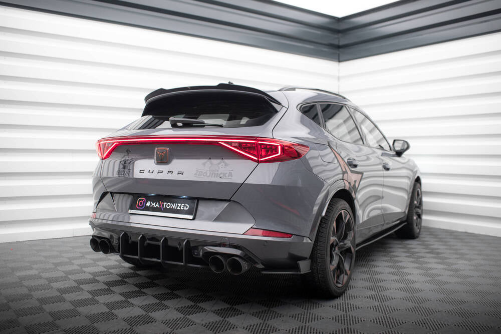 Añadido Difusor maxton Cupra Formentor