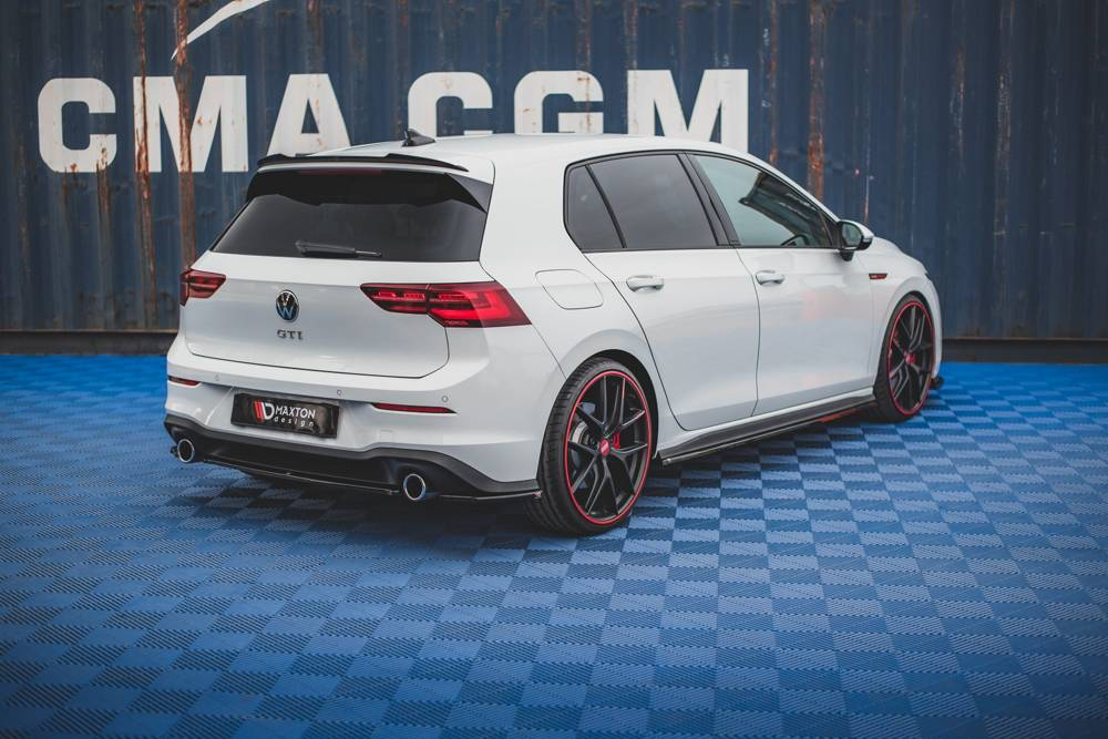 Aleron Maxton v1 Golf mk8 GTI / GTE / GTD / R-Line / R