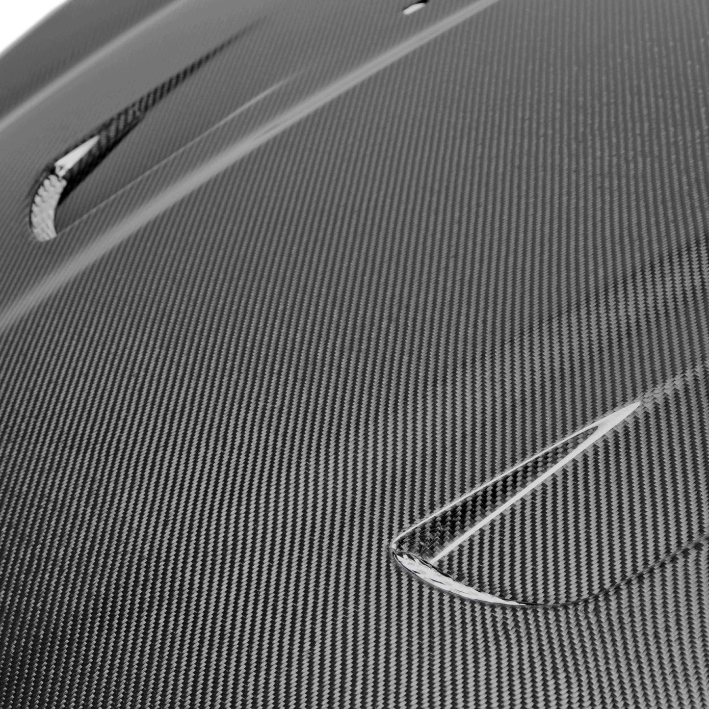 Capo de carbono Seibon TM-Style para Ford Fiesta ST MK7