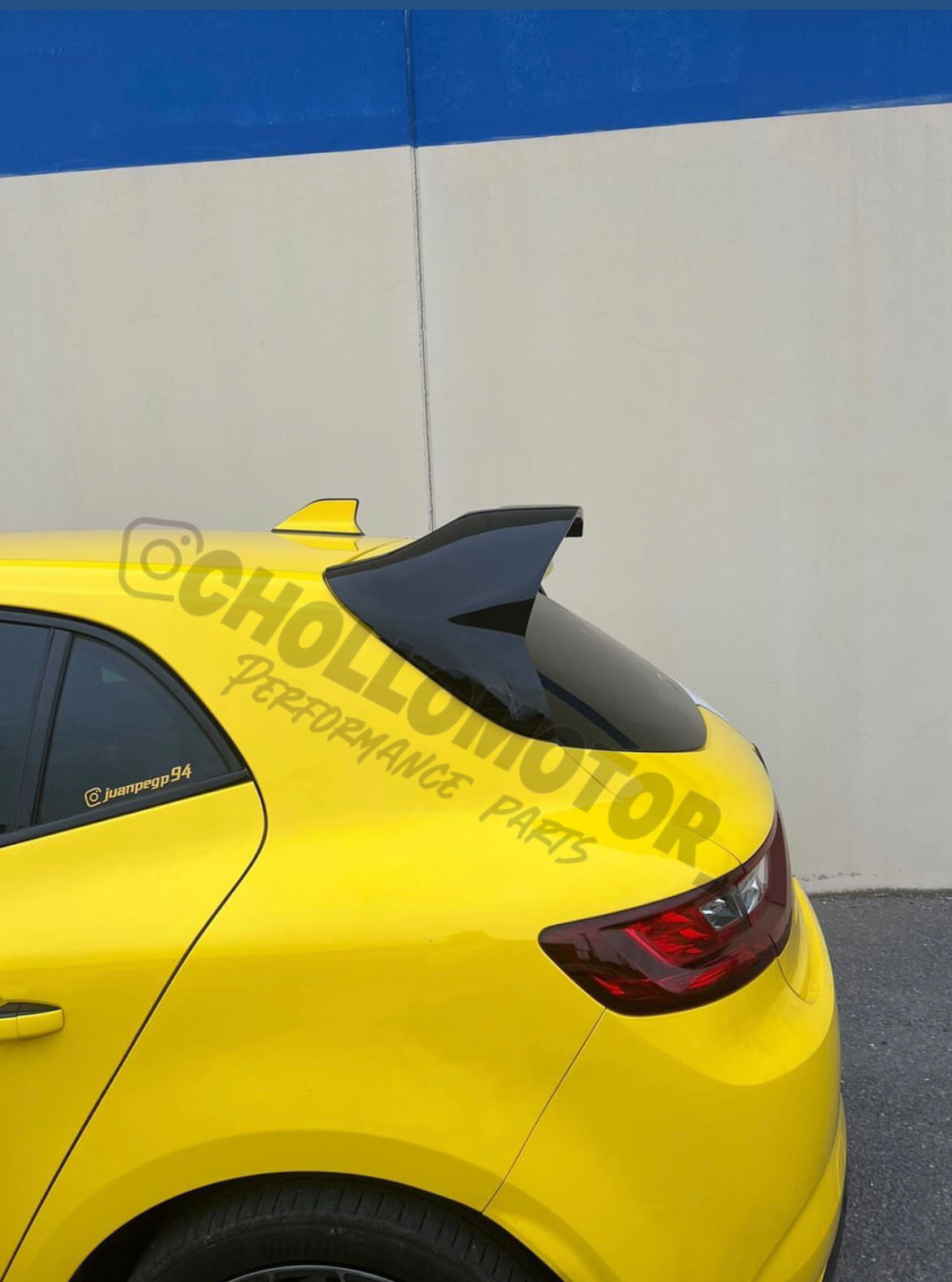 Aleron Renault Megane 4 look Trophy